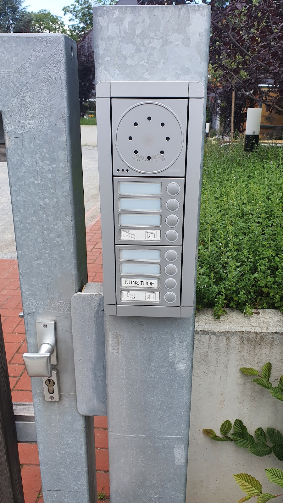 68338b6f4c71d