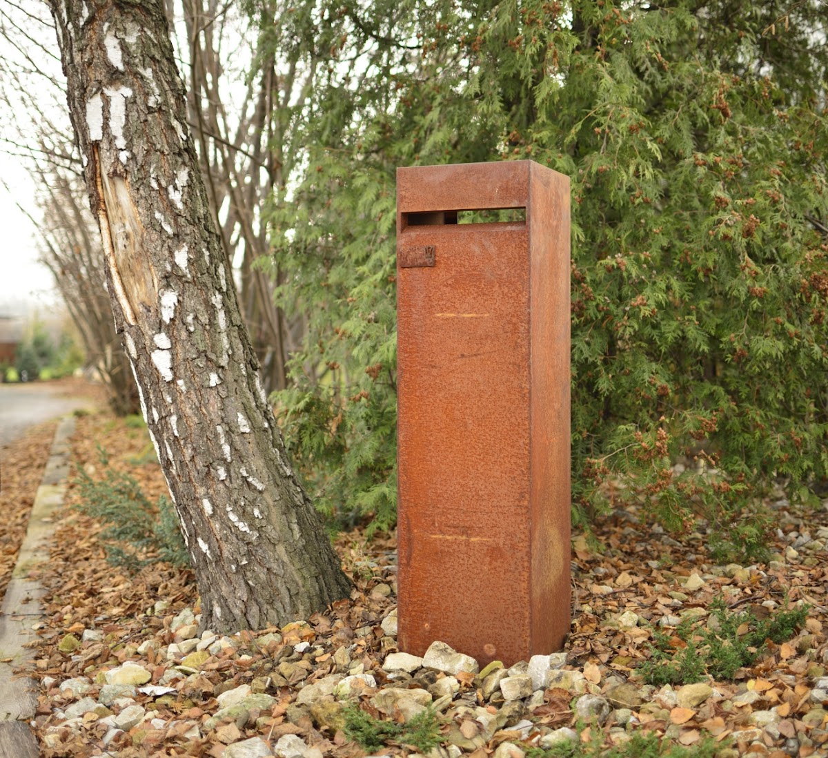 6833912bb5735