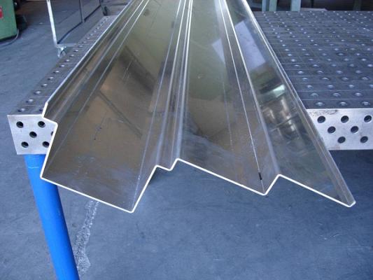 6833917f6738c