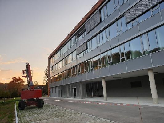 Neumayr High-Tech Fassaden GmbH