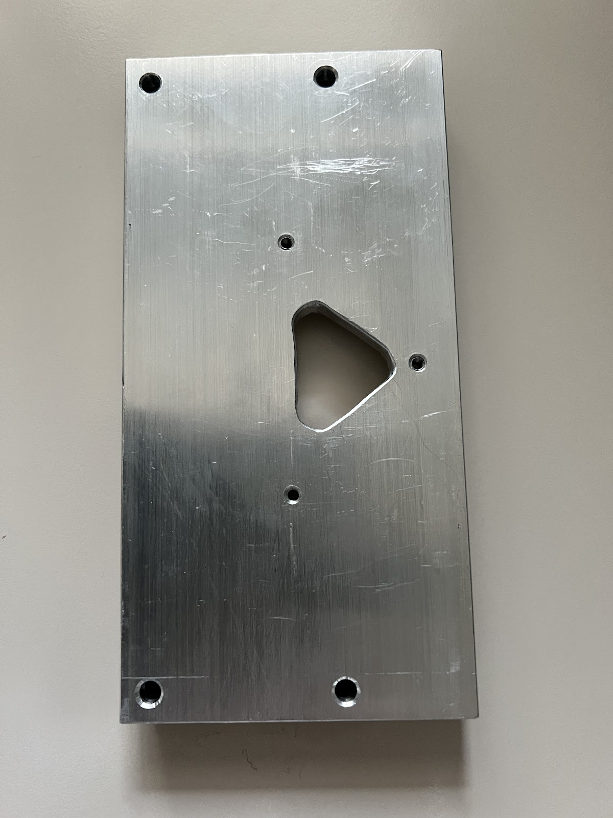 68339d244689d
