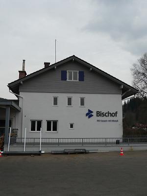 6833a33744716