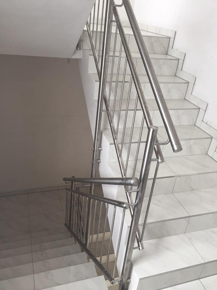 6833c0a3d5232