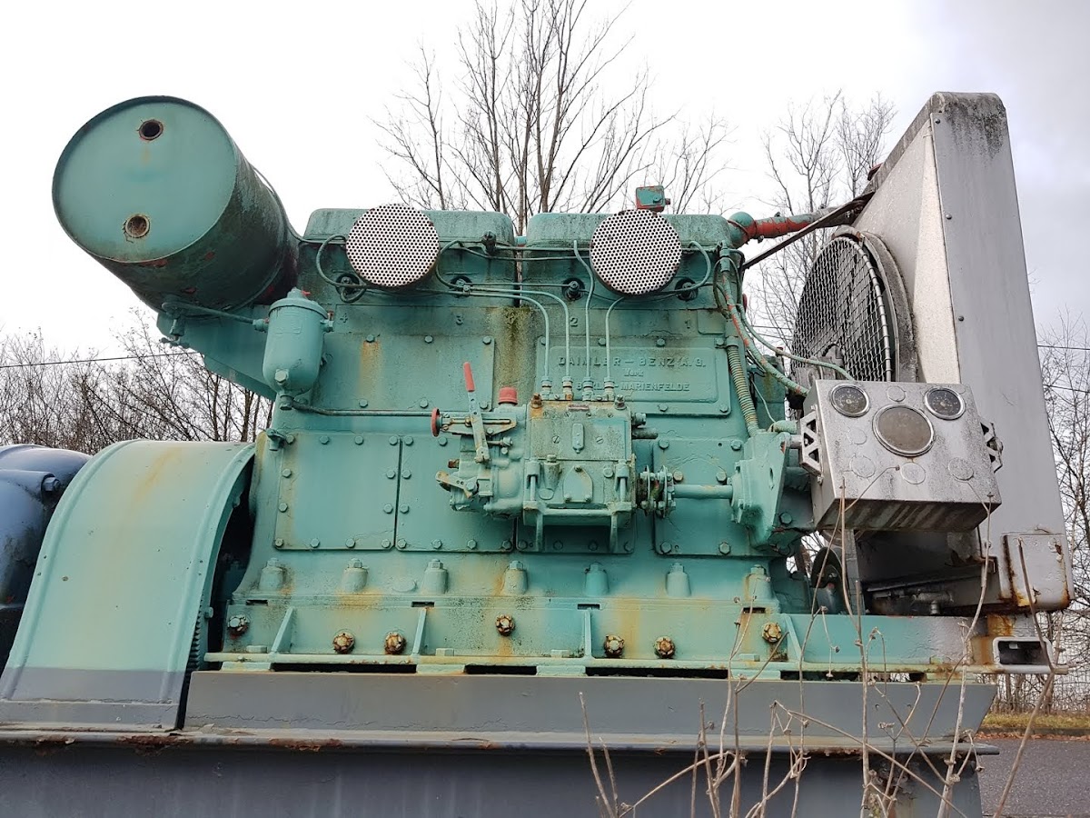 6833c18ea5106