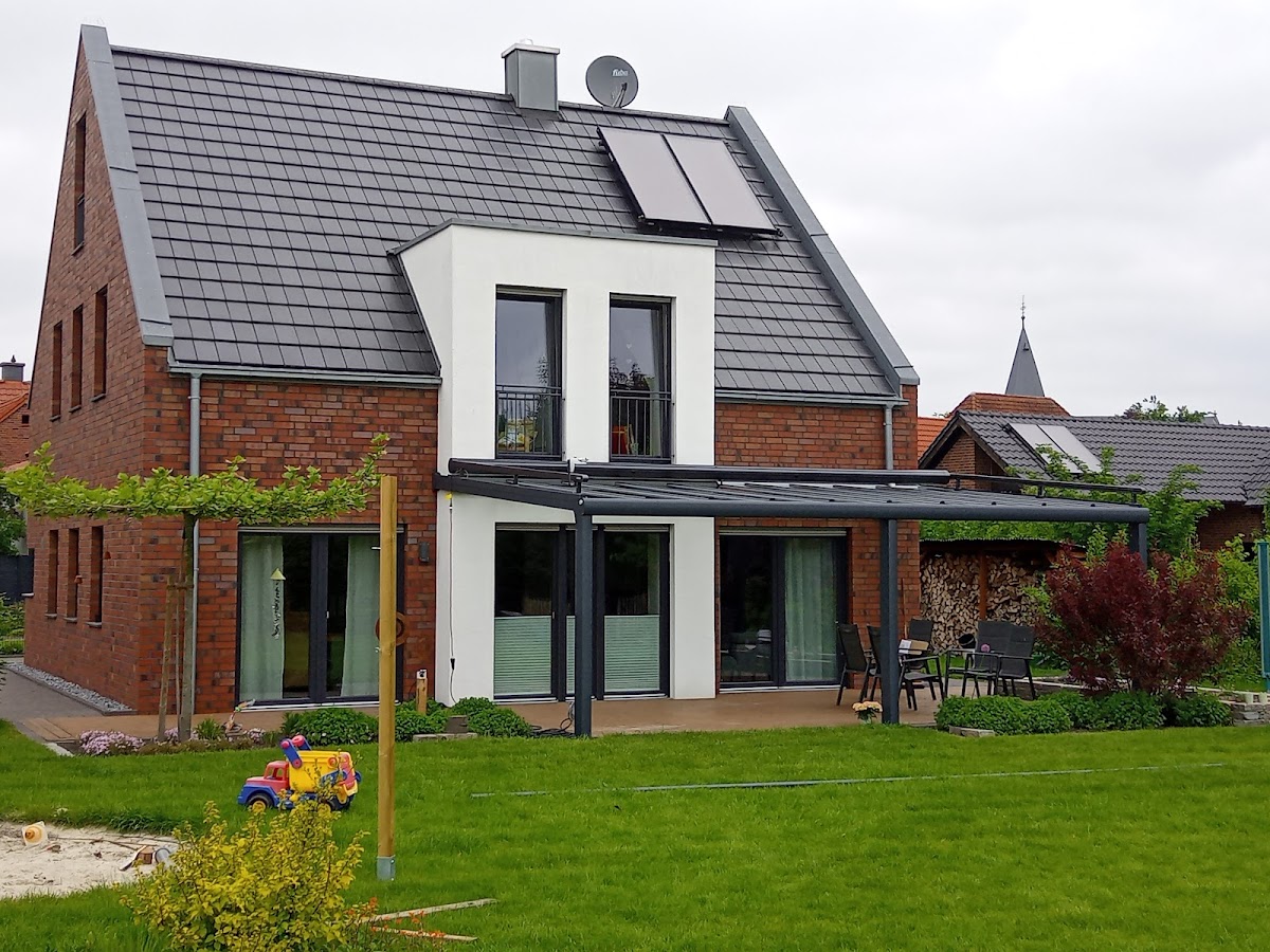 6833c3734b891