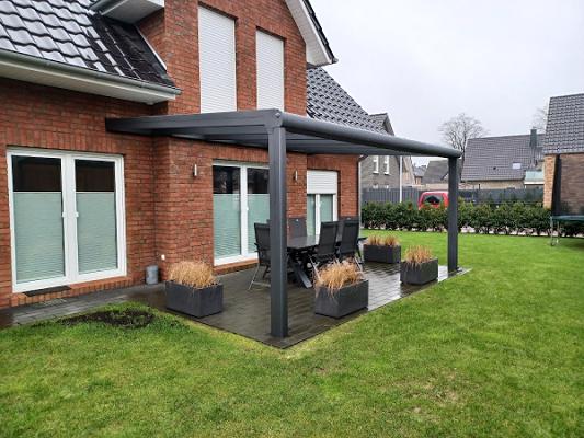 S & Z Ueberdachungen GmbH & Co. KG