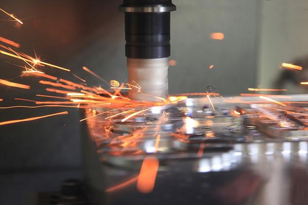 esmatec GmbH Metall- und Kunststoffverarbeitung