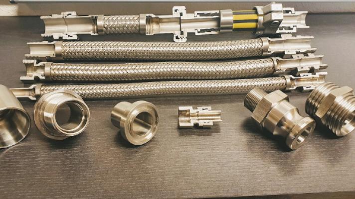 Ackermann GmbH, Metallwaren (Armaturen & Verschraubungen)