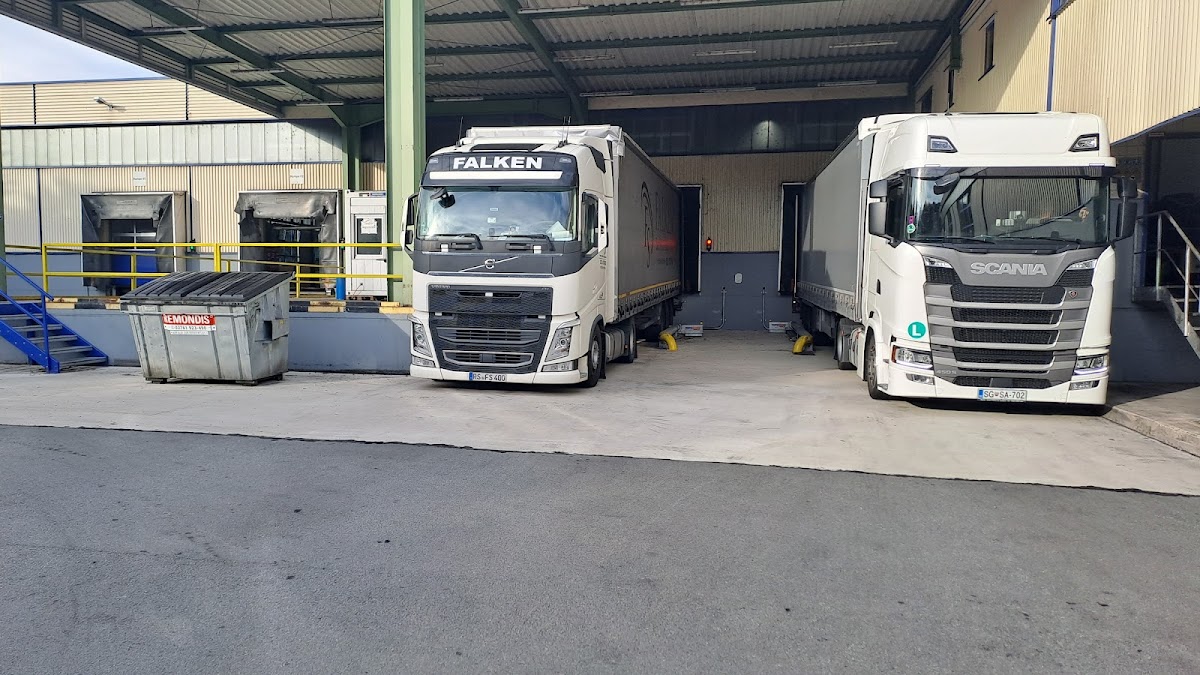 6833cab09cf34