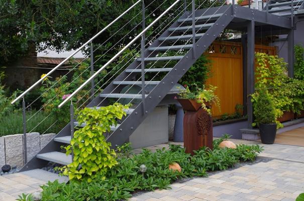 Apel Matthias - Kunstschmiede, Metallgestaltung, Metallbau