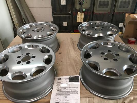 6833cd4979176