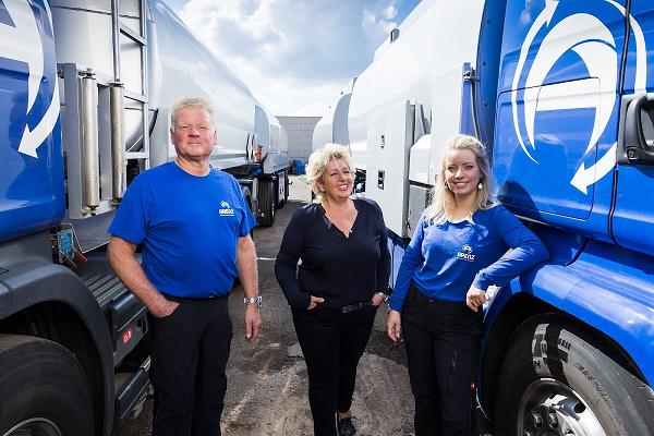 ARENZ Mineralölhandel und Transporte / Metall- und Abfalltransporte