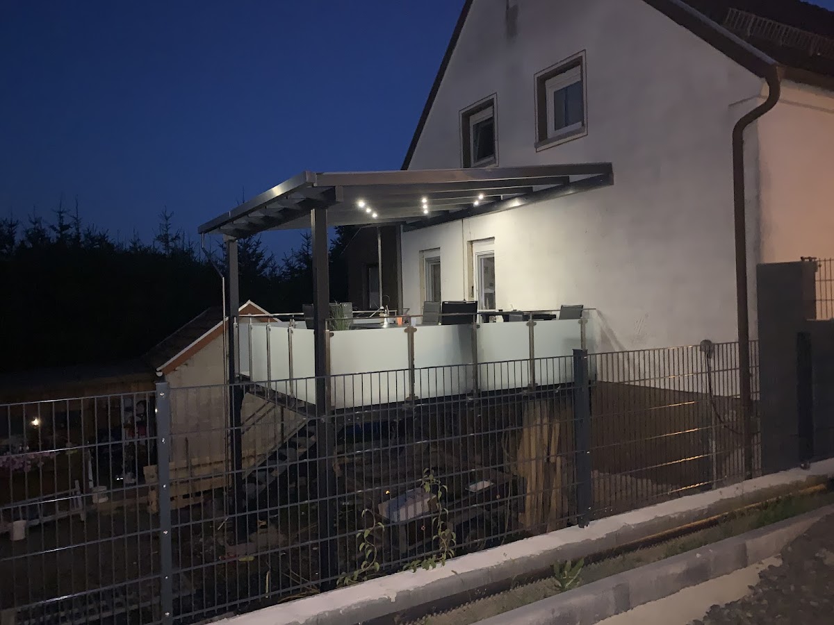 6833d10475090