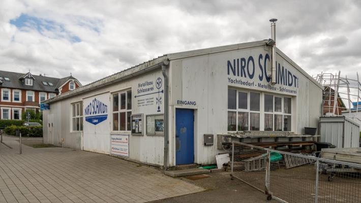 Niro Schmidt Laboe