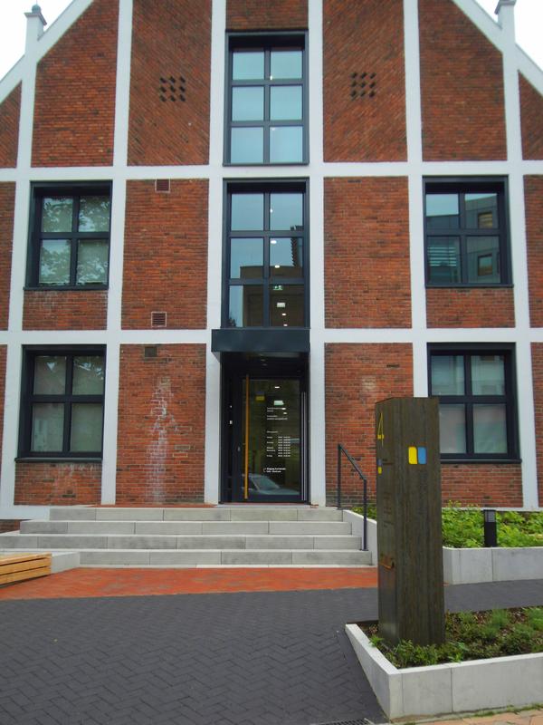 6833d5a1d9a82