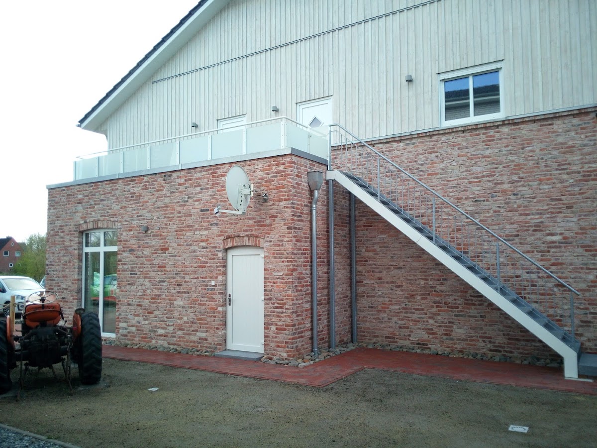 6833d5cb707a1