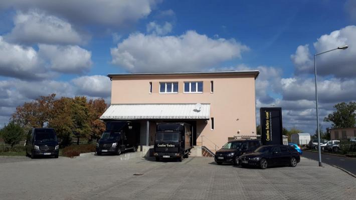 Creative Factory Lichtwerbung & Metallleichtbau GmbH