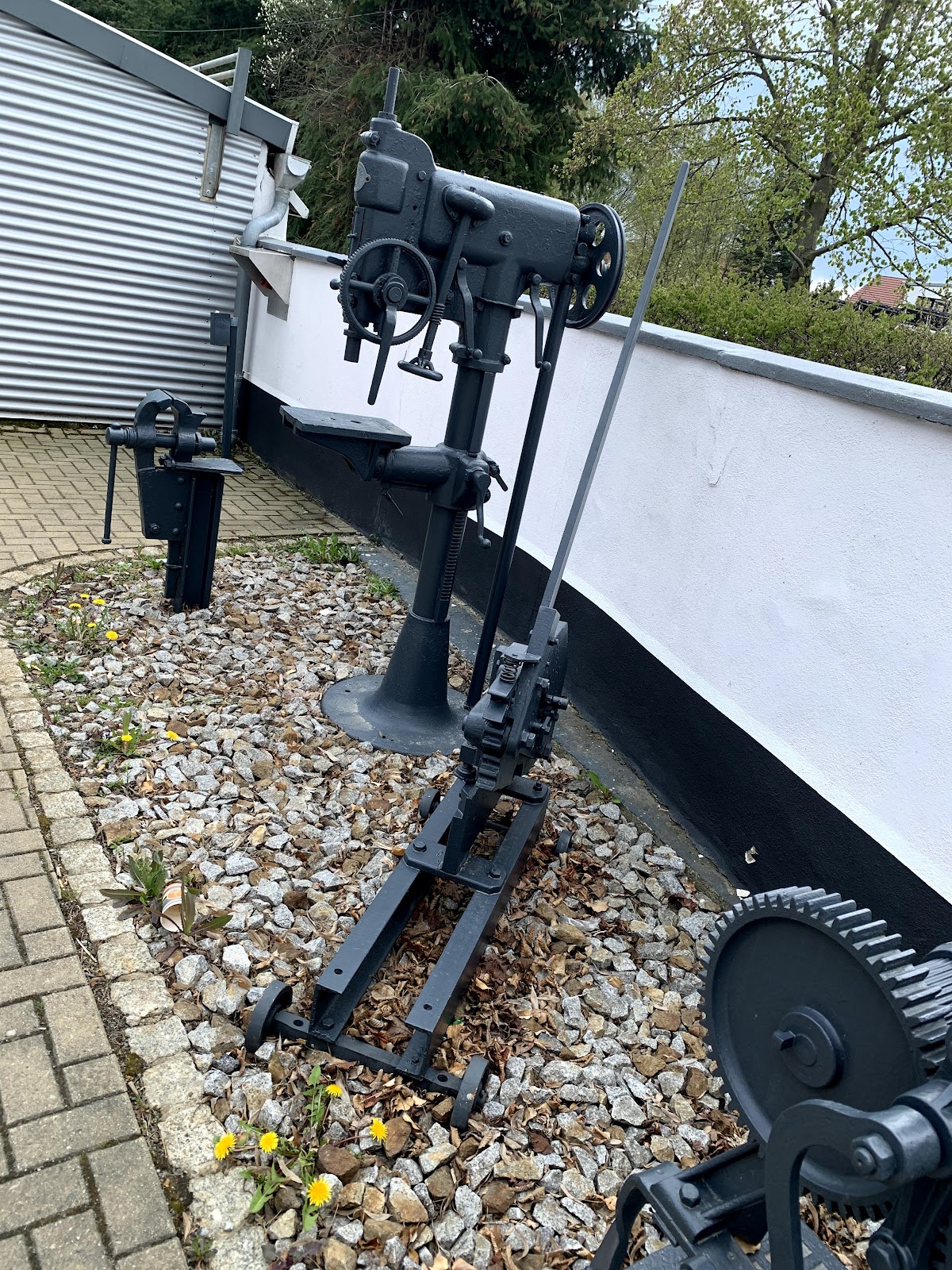 6833db673279d