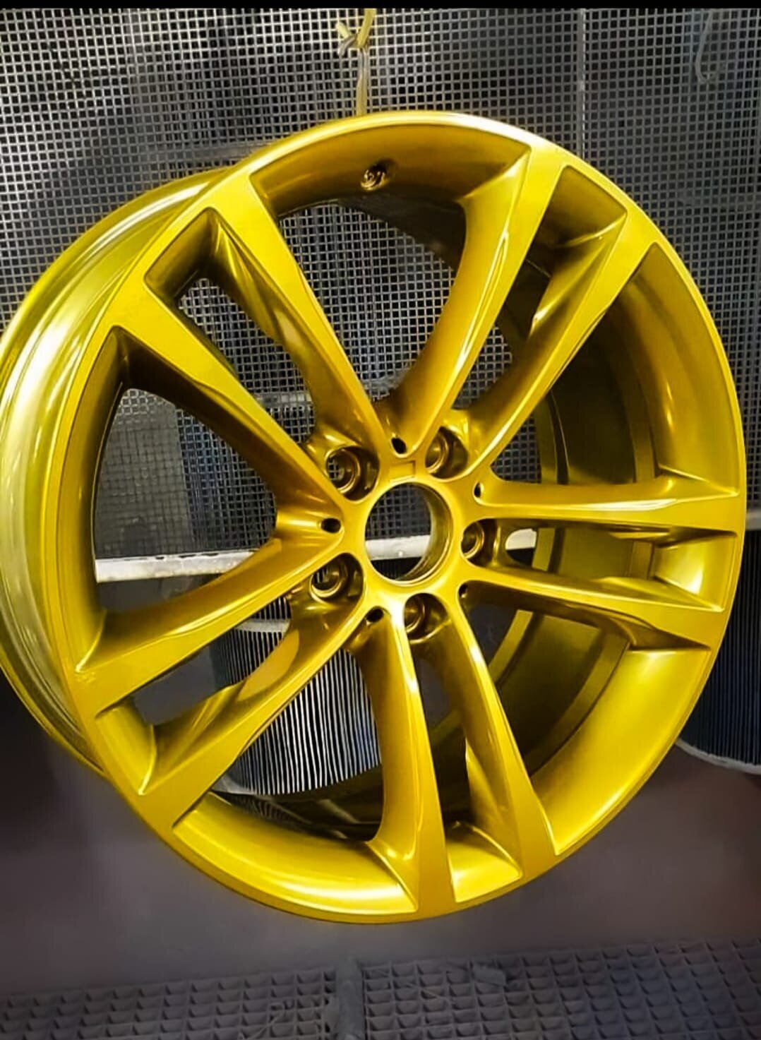 6833dfd8cad97