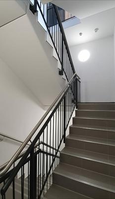 6833e1dfd7046