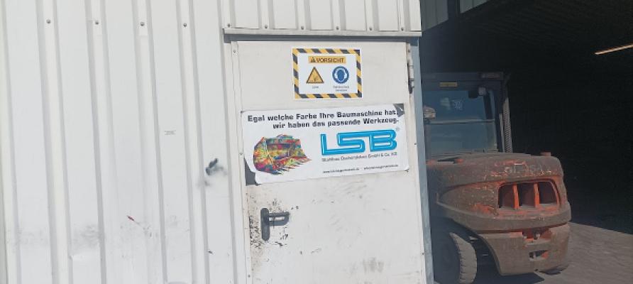 6833e1ebcb3eb