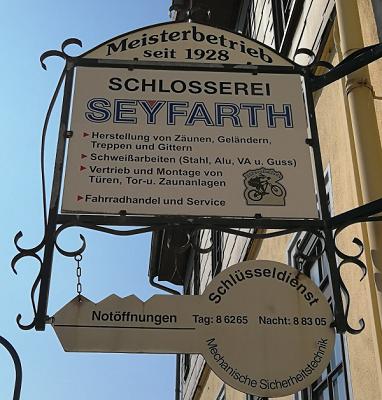 SEYFARTH