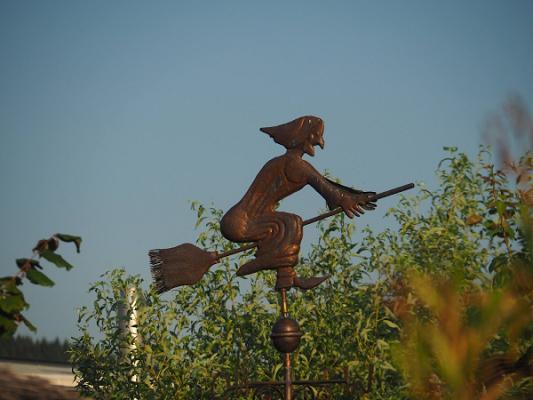 68337b7d14381