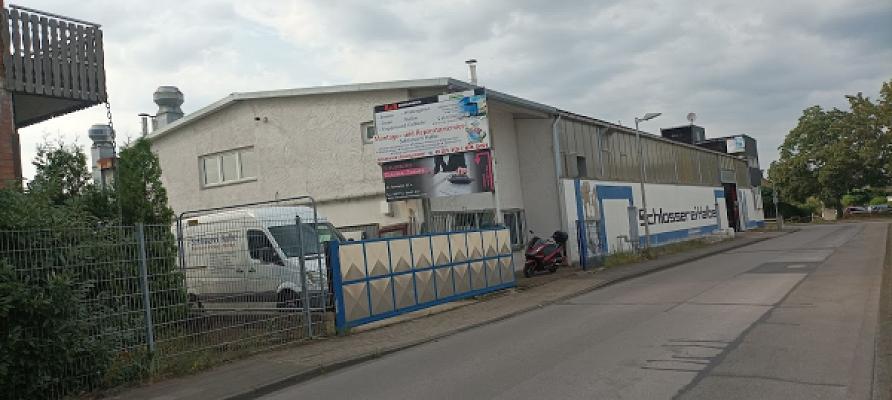 Schlosserei Halbe GmbH & Co. KG