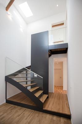 Burst GmbH, Konstruktionen in Glas und Metall